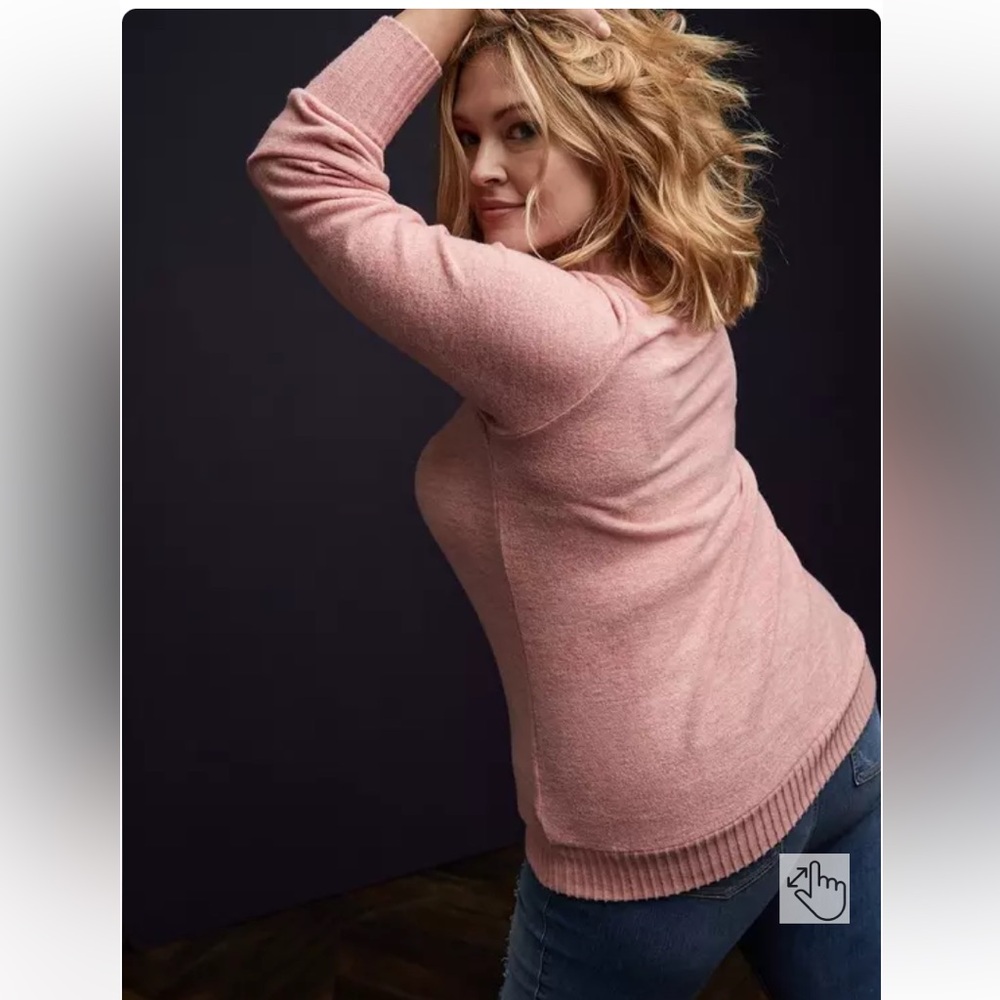 Torrid size 00x 10 M/L Super Soft Plush V-Neck Long Sleeve Top - Picture 3 of 8